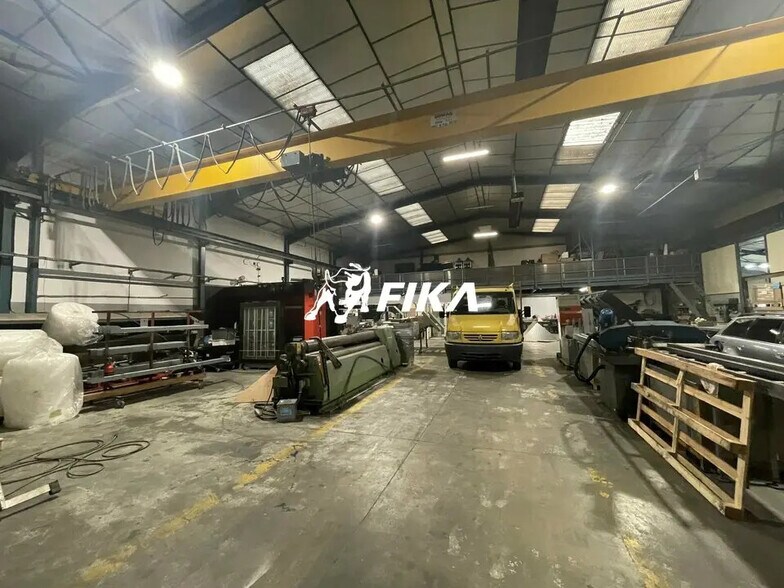 Light Industrial in Toulouse to rent - Building Photo - Image 2 of 17