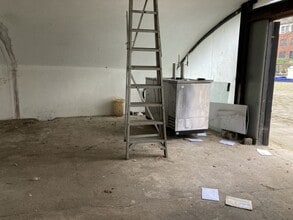 Wharf St, Sheffield to rent Building Photo- Image 2 of 3