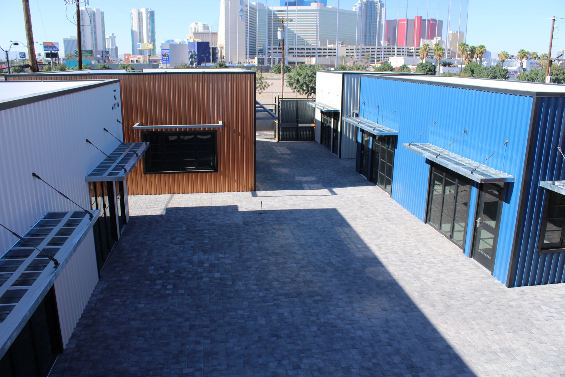 1561 Commerce st, Las Vegas, NV to rent Interior Photo- Image 1 of 6