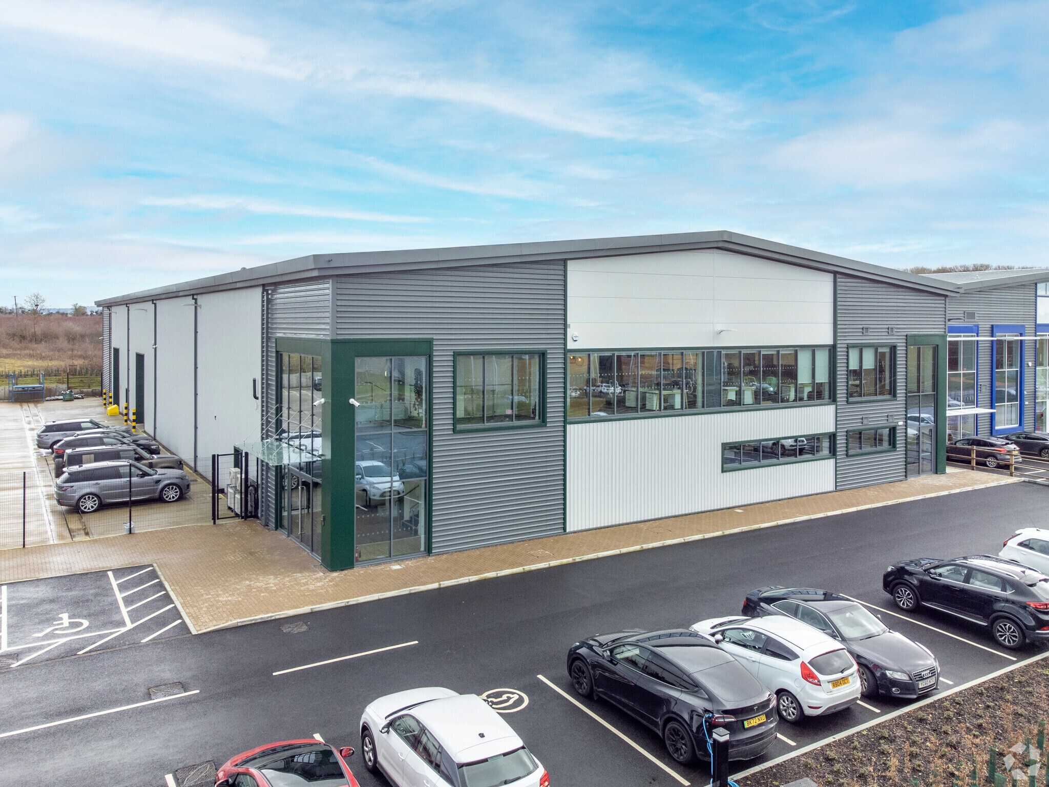 Vale Park, Evesham for sale Primary Photo- Image 1 of 1