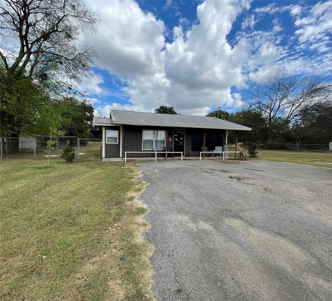 1002 Katy St, Como, TX for sale - Primary Photo - Image 1 of 1