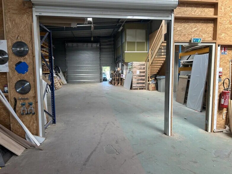 2 Boulevard Jean Moulin, Nantes for sale - Building Photo - Image 2 of 6