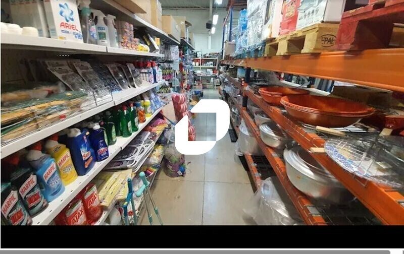 Retail in Fleury-Mérogis for sale - Interior Photo - Image 3 of 3