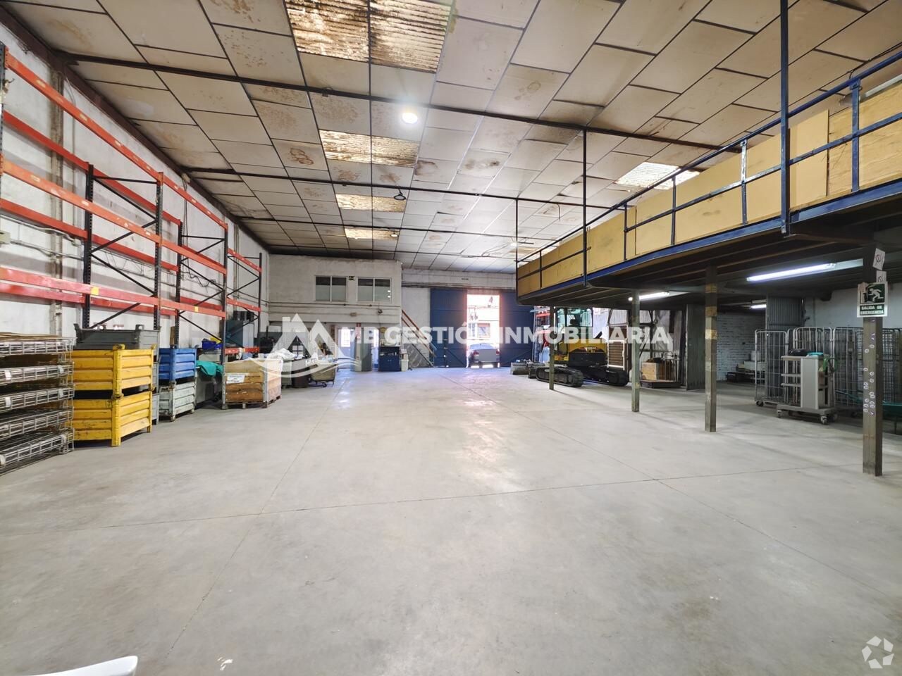 Industrial in Parla, Madrid for sale Primary Photo- Image 1 of 1