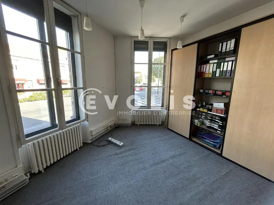 60 Boulevard Pierre 1Er, Bordeaux for sale Interior Photo- Image 1 of 7