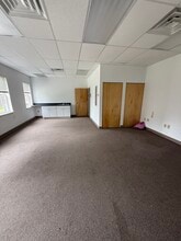 5010 Gateway Dr, Medina, OH to rent Building Photo- Image 2 of 34