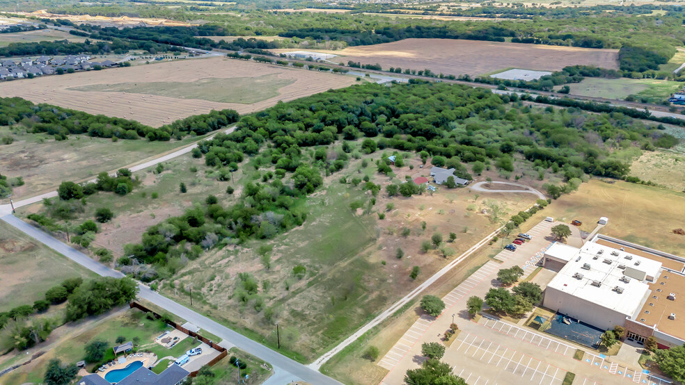 580 Creek Hill Way, Justin, TX for sale - Aerial - Image 2 of 7