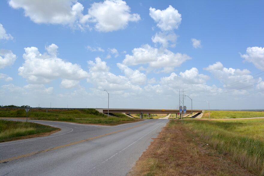 145 Old Lockhart Rd, Lockhart, TX for rent - Other - Image 3 of 34