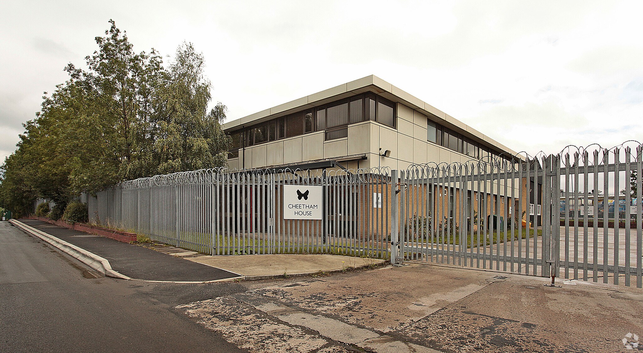 Far Cromwell Rd, Stockport for sale Primary Photo- Image 1 of 1