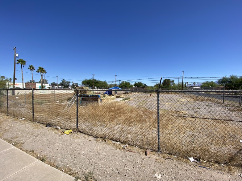 786 Irvington, Tucson, AZ for rent - Building Photo - Image 2 of 2