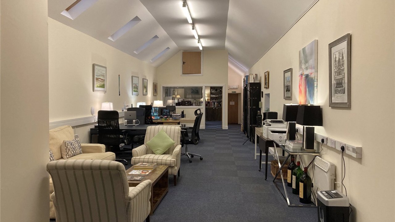 12 Dalmenny, South Queensferry to rent Interior Photo- Image 1 of 3