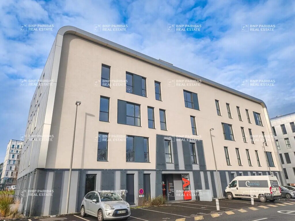 Location Bureaux 210 m² à 770 m² - Photo 1