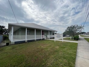 701 E Baker St, Plant City, FL for sale Primary Photo- Image 1 of 1