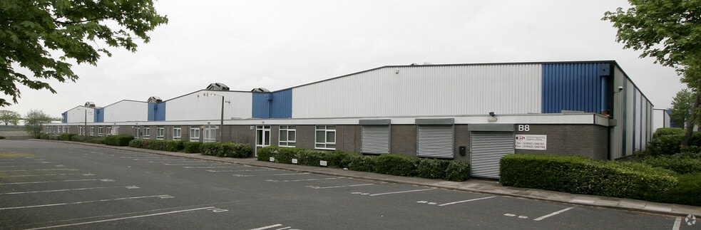 Halesfield 9, Telford to rent - Building Photo - Image 3 of 5