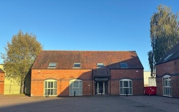 Roman Way, Birmingham to rent Building Photo- Image 1 of 1