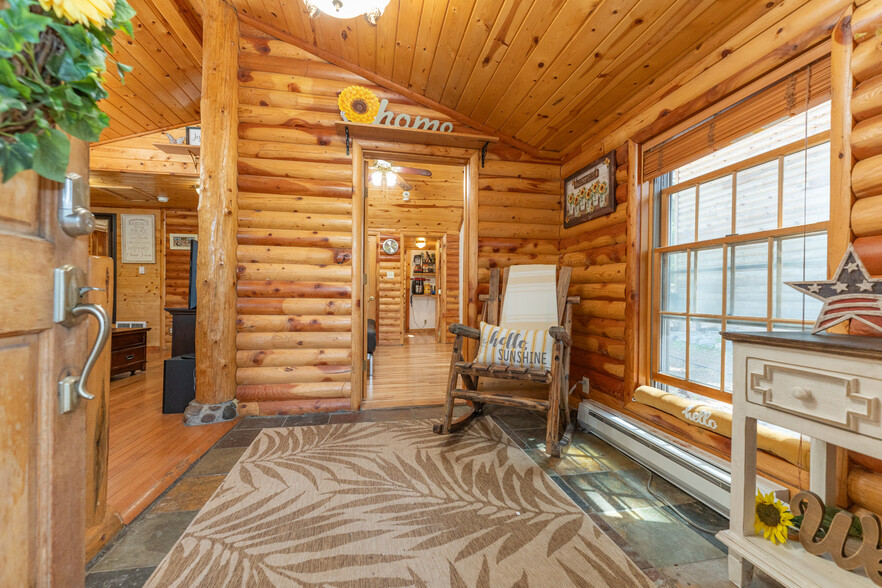 659 US Highway 2 E, Columbia Falls, MT for sale - Building Photo - Image 3 of 87