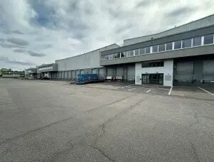Industrial in Herblay-sur-Seine to rent Building Photo- Image 1 of 2