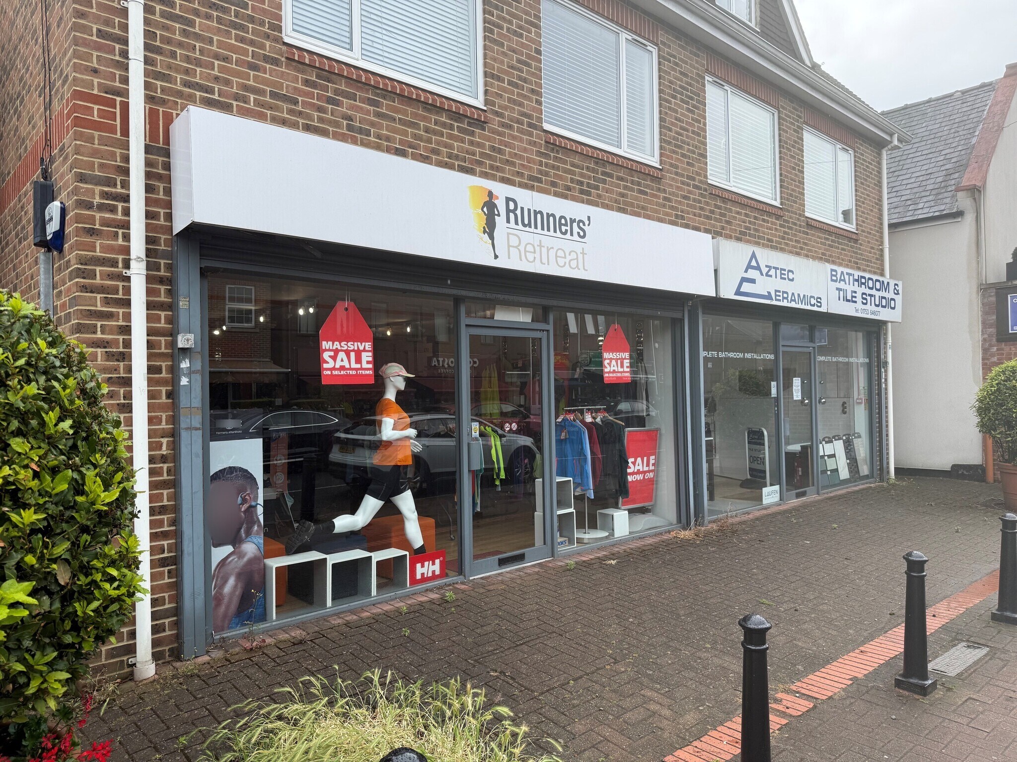 1 Prospect Court, The Broadway, Farnham Common to rent Building Photo- Image 1 of 5
