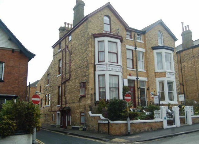 More details for 32 West St, Scarborough - Hospitality for Sale