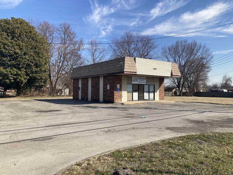 6405 Greenwood Rd, Louisville, KY for rent - Building Photo - Image 1 of 4