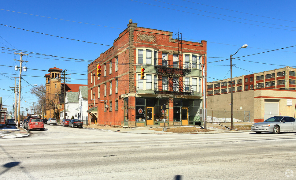 3303-3307 Superior Ave, Cleveland, OH for sale - Primary Photo - Image 1 of 1