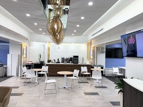 15 W 38th St, New York, NY to rent Interior Photo- Image 2 of 3