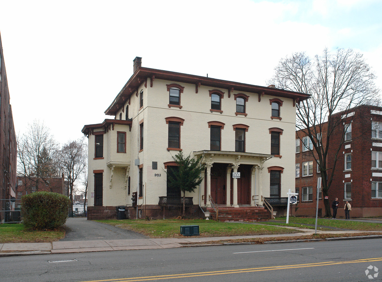 Building Photo