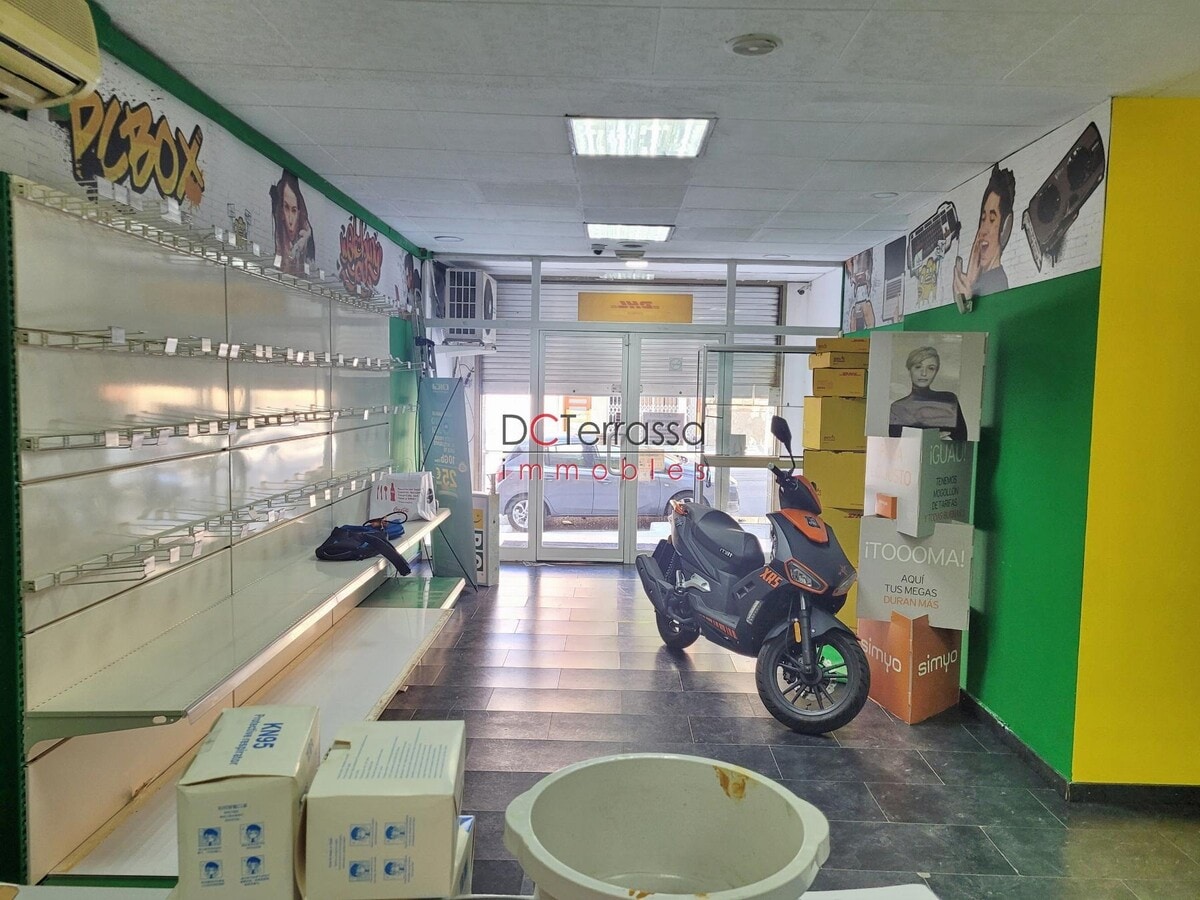 Terrassa, BAR 08222 - Unit - - - Interior Photo - Image 2 of 11
