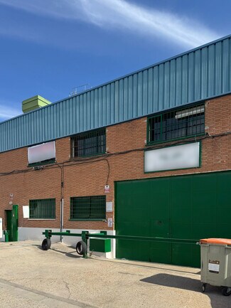 More details for Calle de la Pirotécnia, 33, Madrid - Industrial to Rent