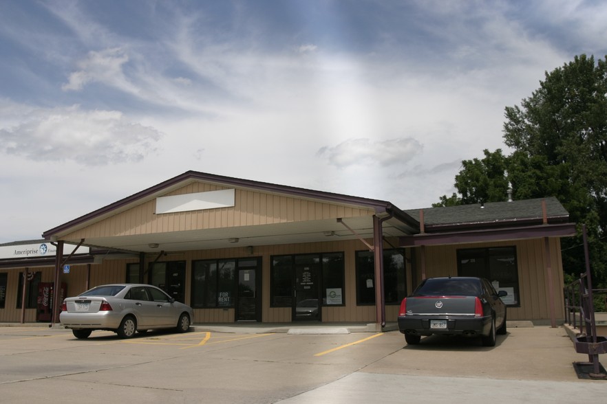 320-360 Santa Fe St, Leavenworth, KS for rent - Primary Photo - Image 1 of 2