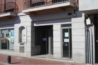 Plaza del Pueblo, Colmenar Viejo, Madrid to rent Interior Photo- Image 1 of 5