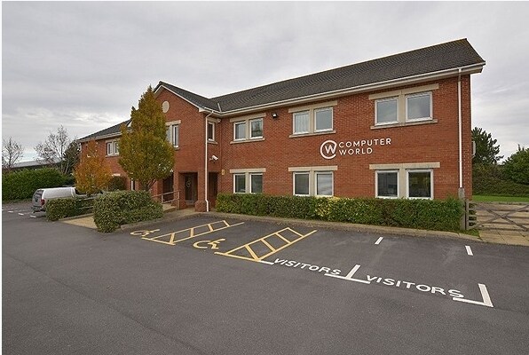 Turner Dr, Yate for sale Primary Photo- Image 1 of 4