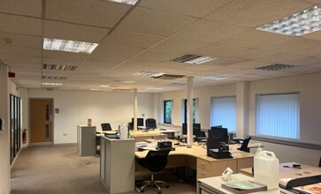 Dukesway, Gateshead to rent Interior Photo- Image 2 of 2