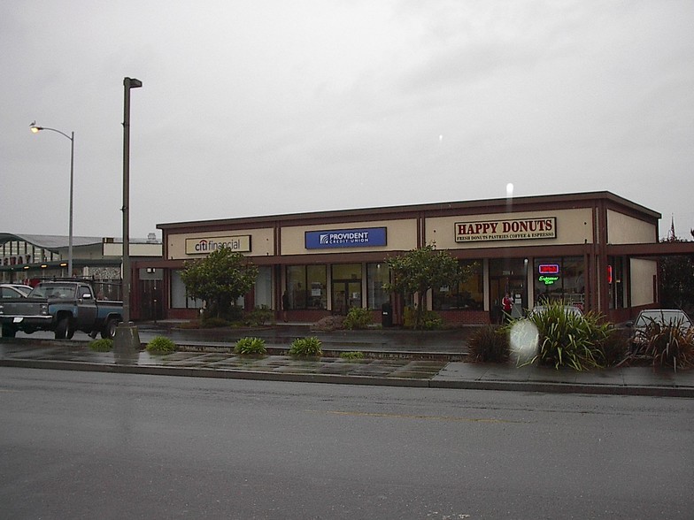 800 W Harris St, Eureka, CA for rent - Primary Photo - Image 3 of 9