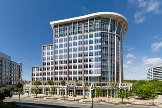 950 N Glebe Rd, Arlington, VA for rent Building Photo- Image 1 of 27