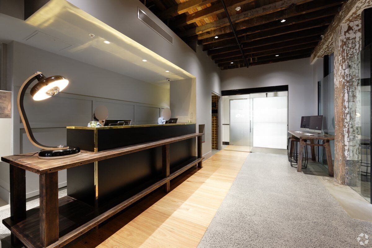 Retail in Madrid, Madrid for sale Interior Photo- Image 1 of 2