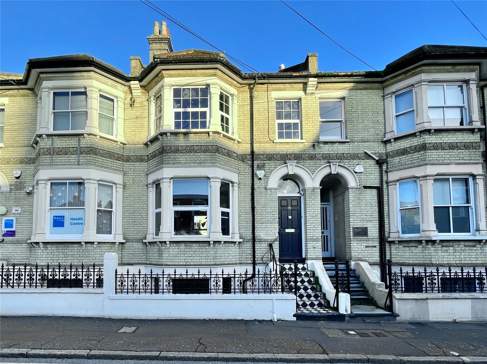 15 Clarence Rd, Southend On Sea for sale Primary Photo- Image 1 of 1