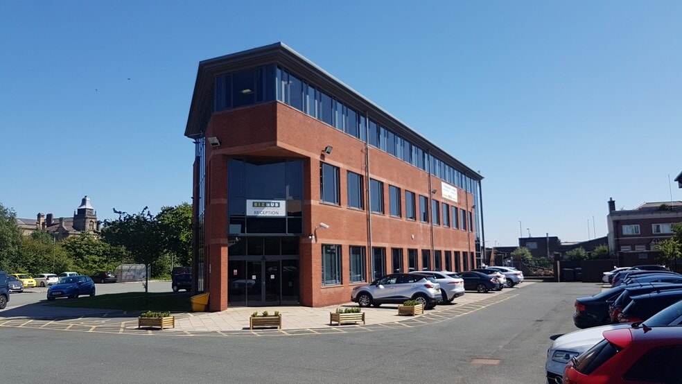 Canal St, Bootle to rent - Building Photo - Image 2 of 2