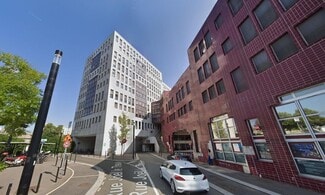More details for 1 Place Charles De Gaulle, Montigny-le-Bretonneux - Office for Sale