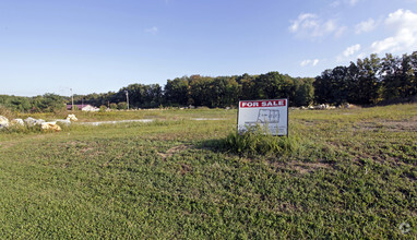 W Andrew Johnson Hwy, Greeneville, TN for sale Primary Photo- Image 1 of 1