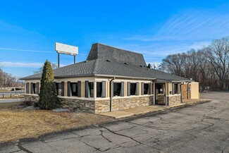 More details for 2212 Rose St, La Crosse, WI - Retail for Sale