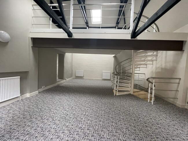 More details for 18 Monmouth Pl, Bath - Office to Rent