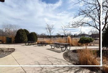 12075 N Corporate Pky, Mequon, WI for rent - Building Photo - Image 2 of 10