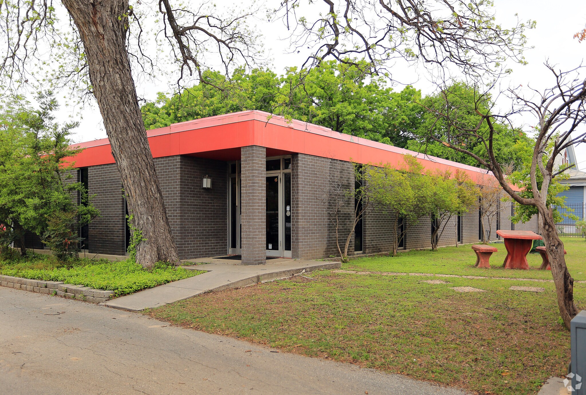 207 Arden Grove St, San Antonio, TX for sale Primary Photo- Image 1 of 1