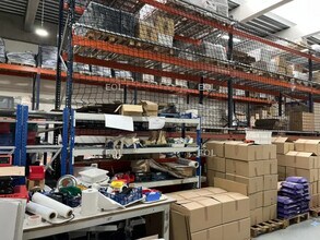 Light Industrial in Argenteuil to rent Building Photo- Image 1 of 6