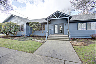 5265 NE 42nd Ave, Portland, OR for sale Building Photo- Image 1 of 2