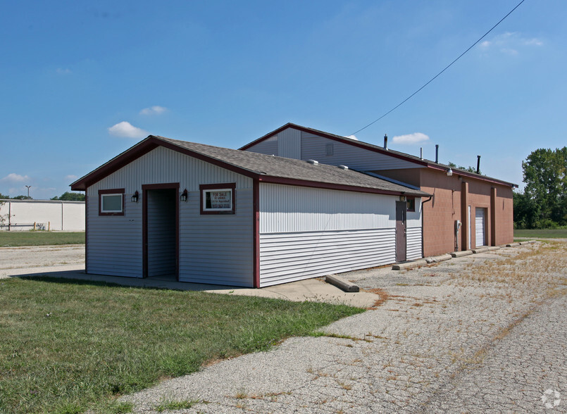 170 S Clayton Rd, New Lebanon, OH for sale - Primary Photo - Image 1 of 1