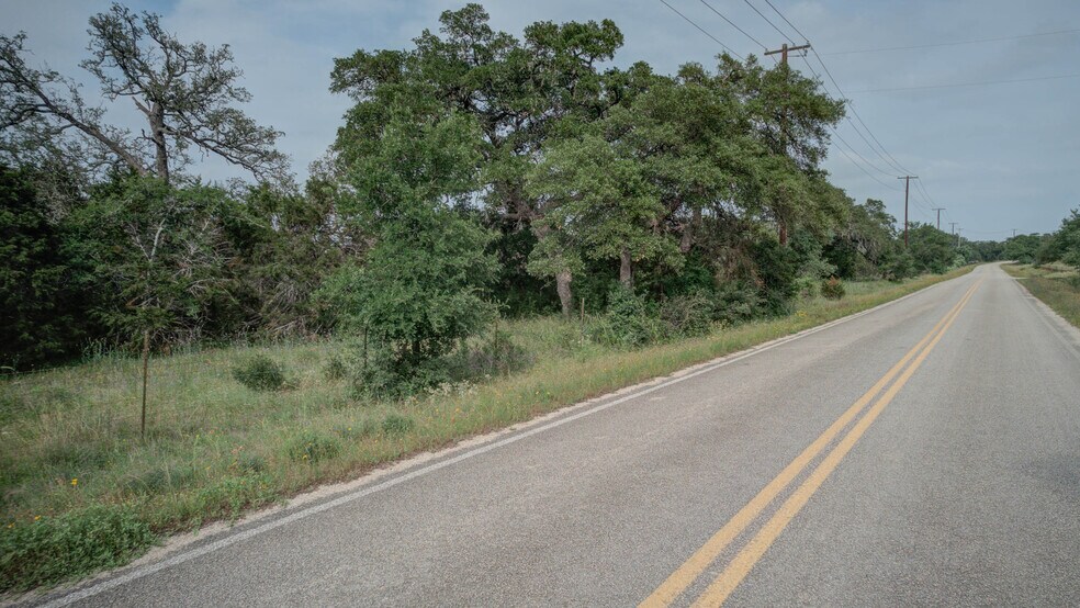 432 Herbelin Rd, New Braunfels, TX for sale - Building Photo - Image 2 of 16