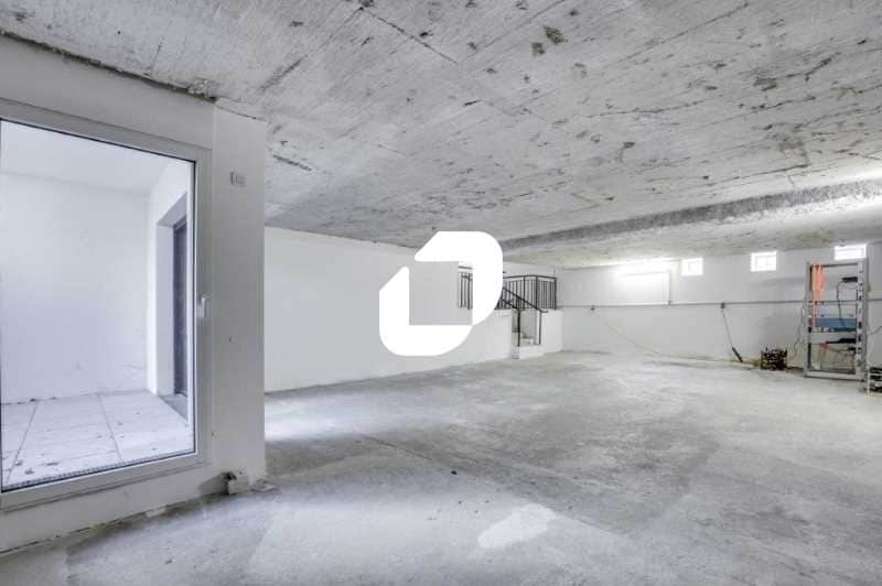 19 Rue Pasteur, Suresnes for sale Interior Photo- Image 1 of 3