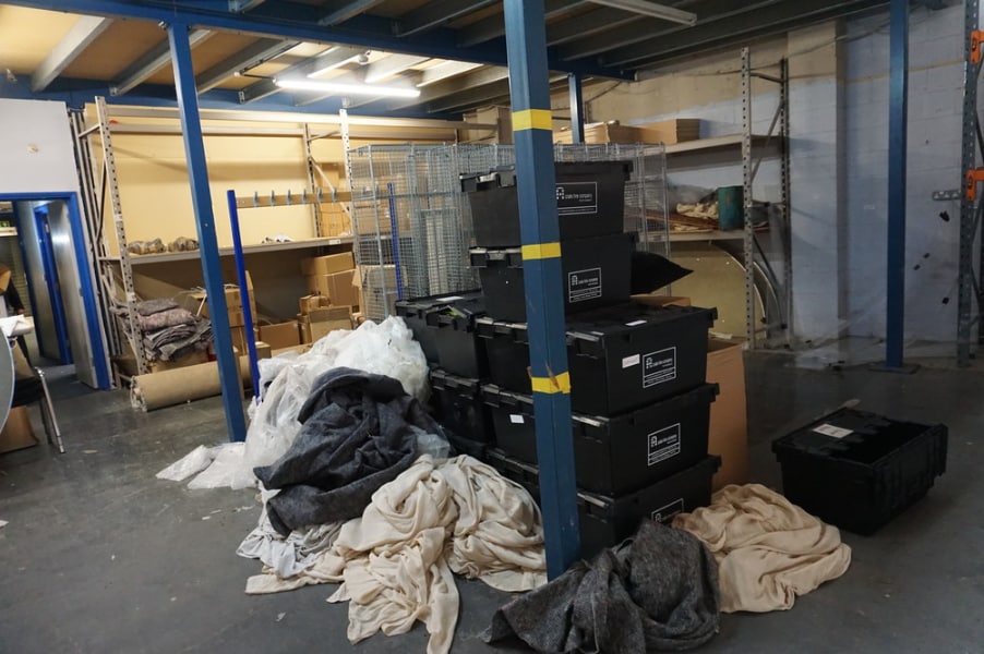 Nobel Sq, Basildon to rent Interior Photo- Image 1 of 1